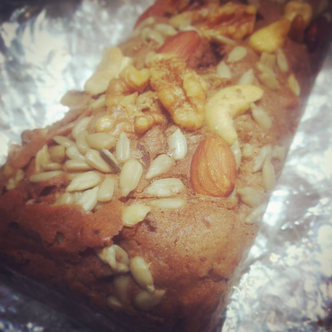 オタクバー プレオープン差し入れ手作りケーキ