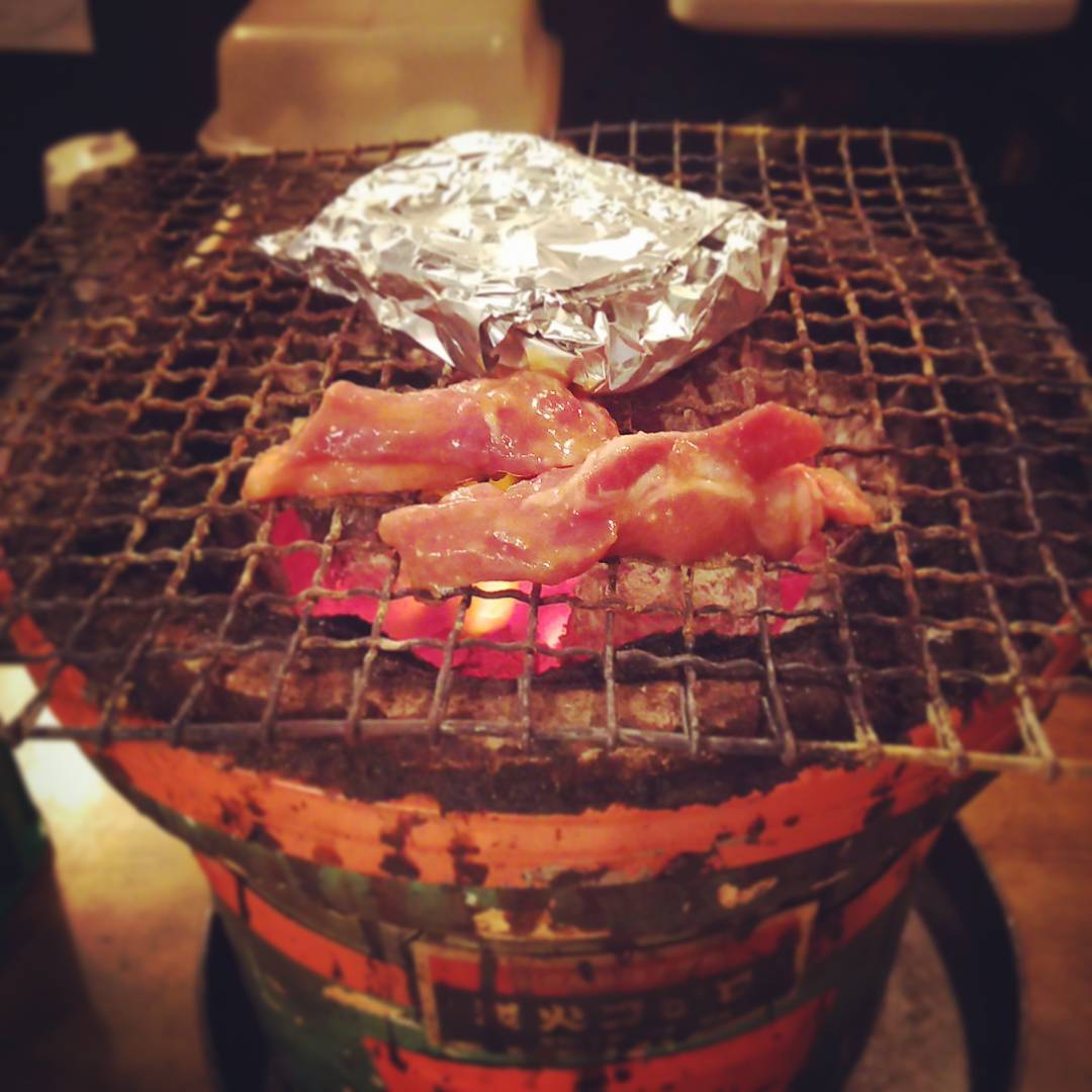 ニンニク焼き、カシラ