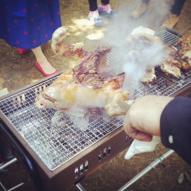 #豚の丸焼き ！ #BBQ