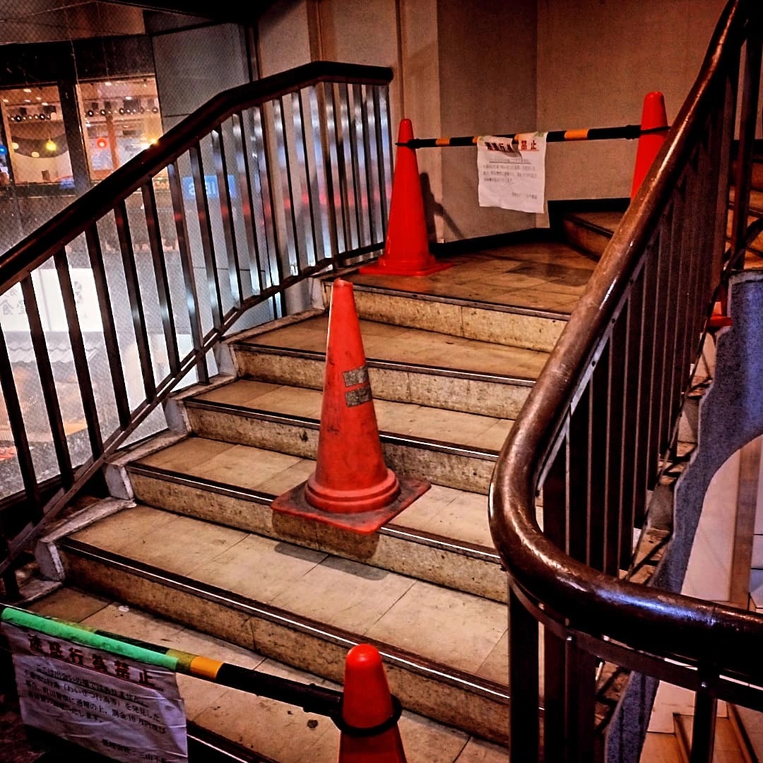 最近の町田POPビル廃墟ぽ写真